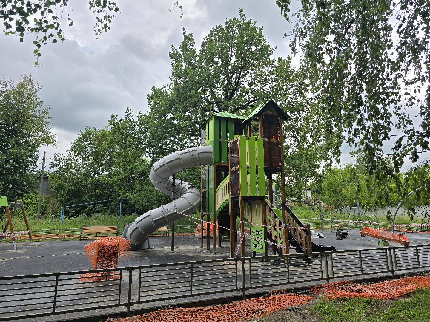 Коломна, губернаторская детская площадка, детский игровой комплекс,