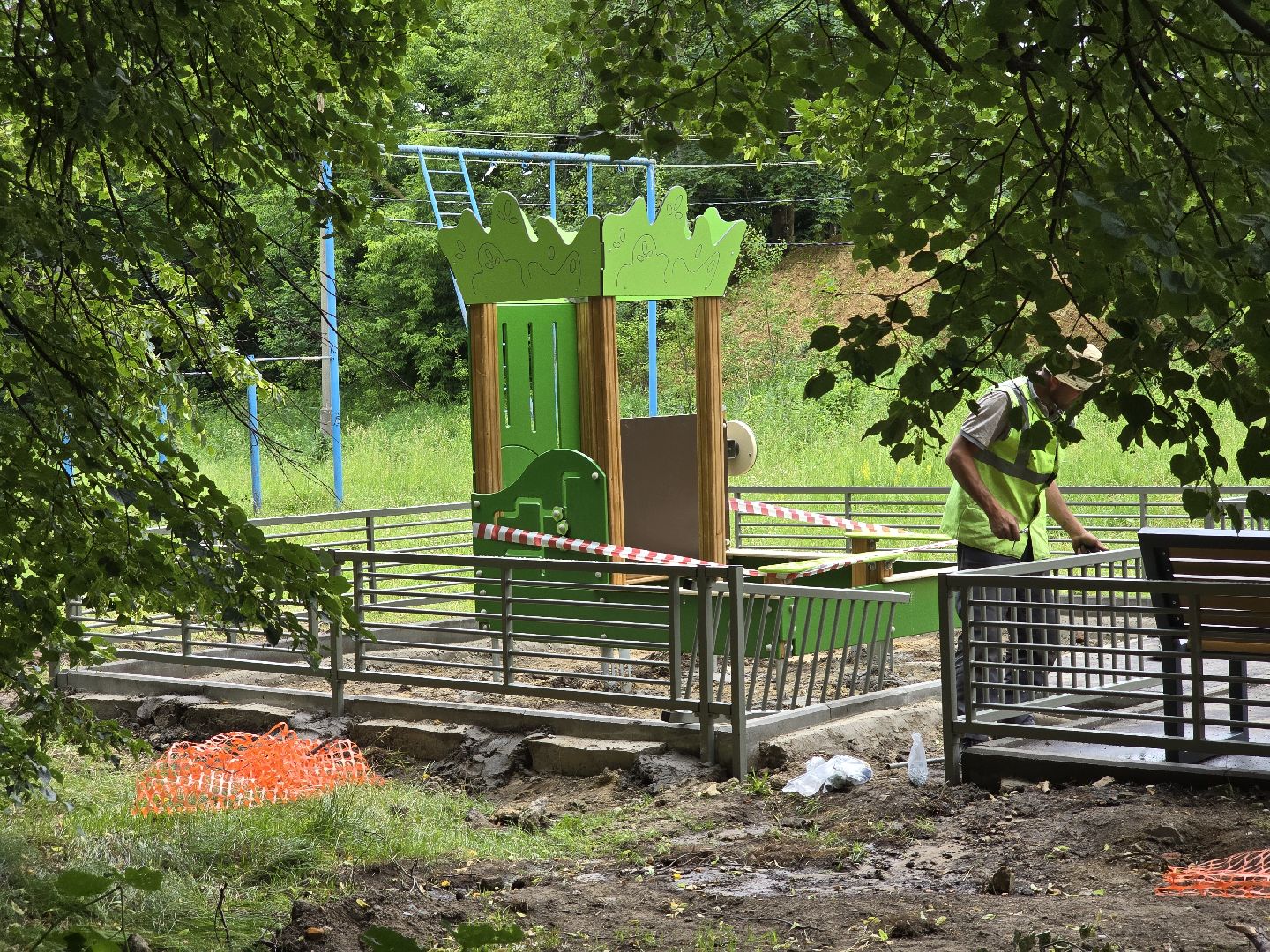 Коломна, губернаторская детская площадка, детский игровой комплекс,