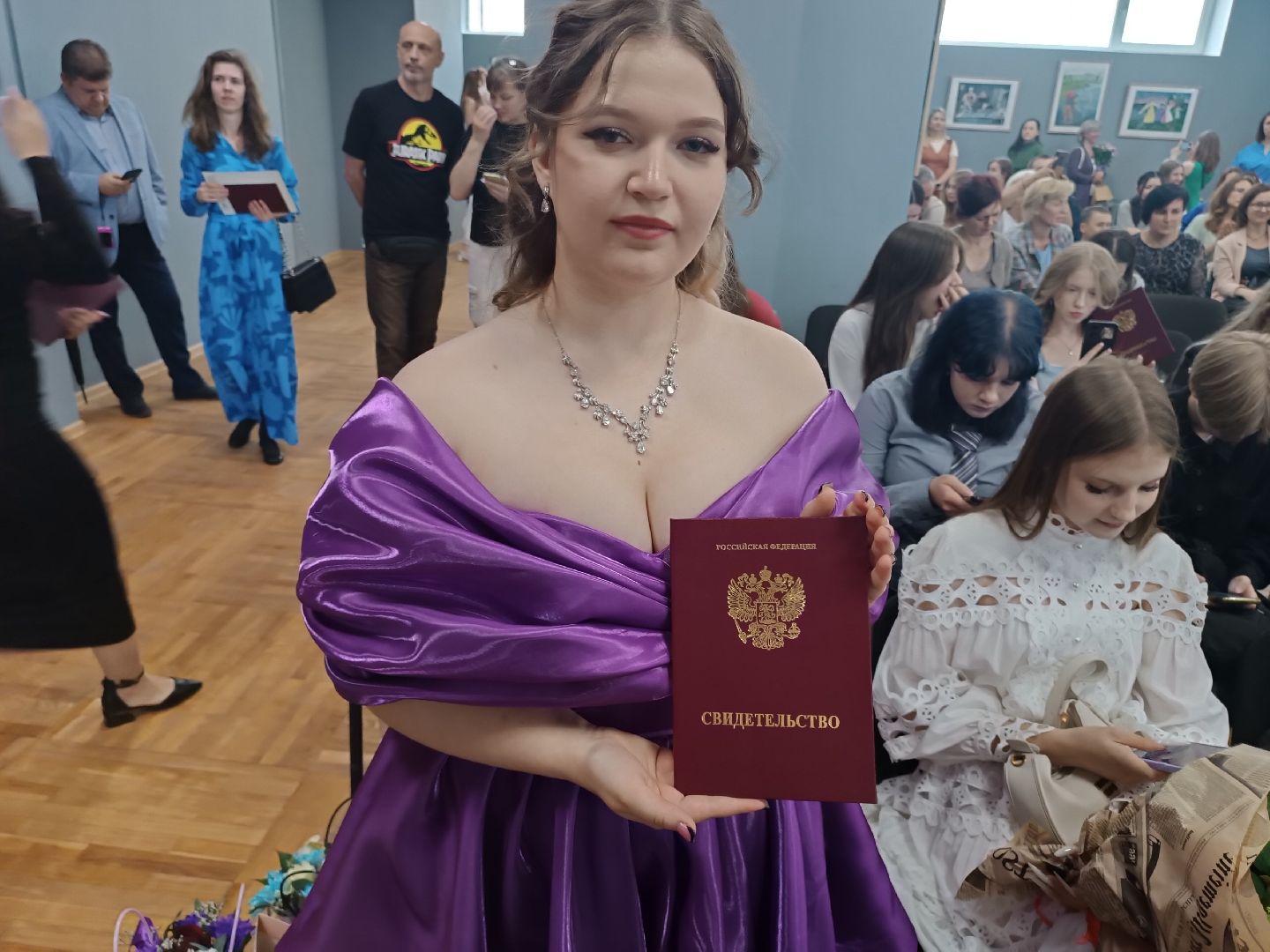 люберцы, вручение дипломов, детская художественная школа, выпускники,