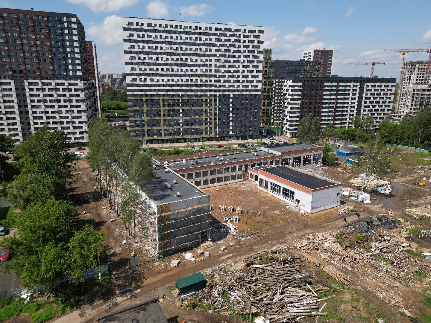 видео с коптера, школа 7 в долгопрудном, ремонт школы 7 долгопрудный,