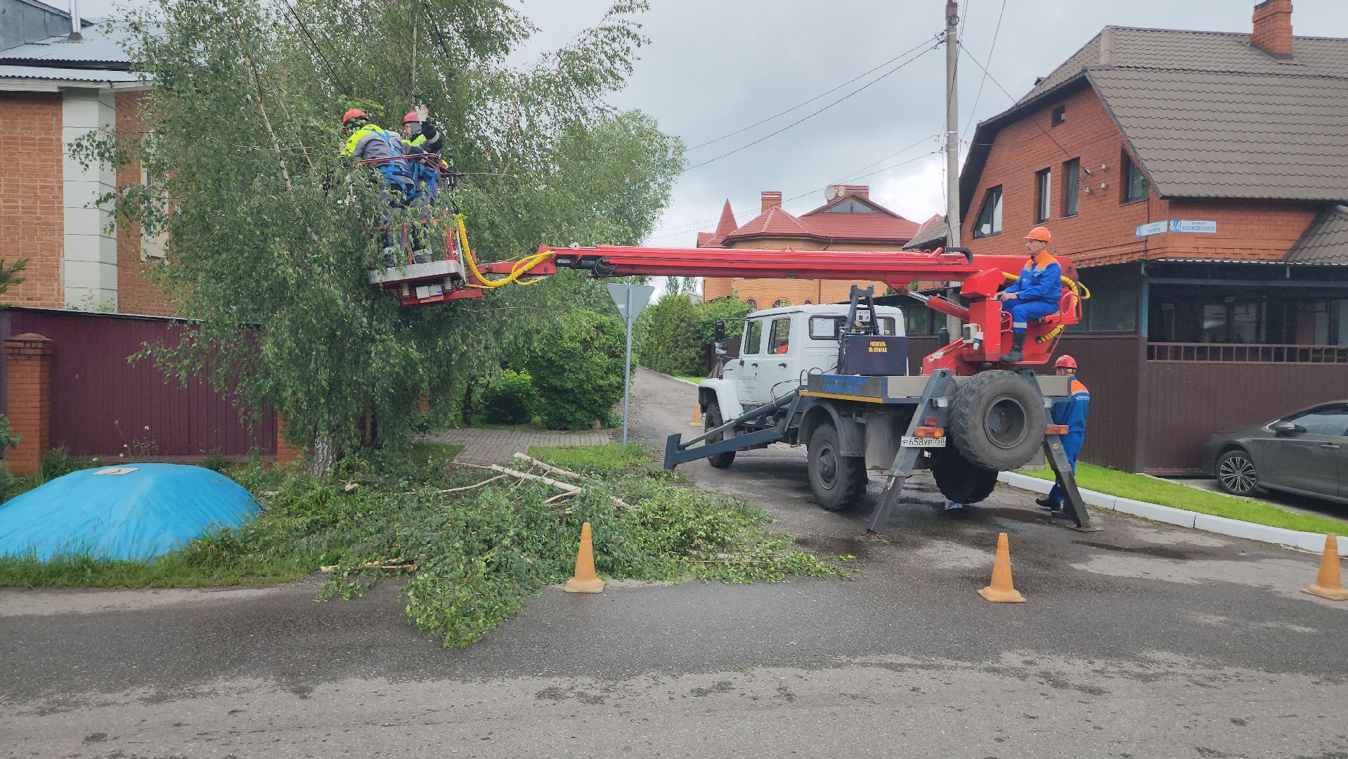 серпухов, улица мира, мособлэнерго, линия электропередач, жкх,