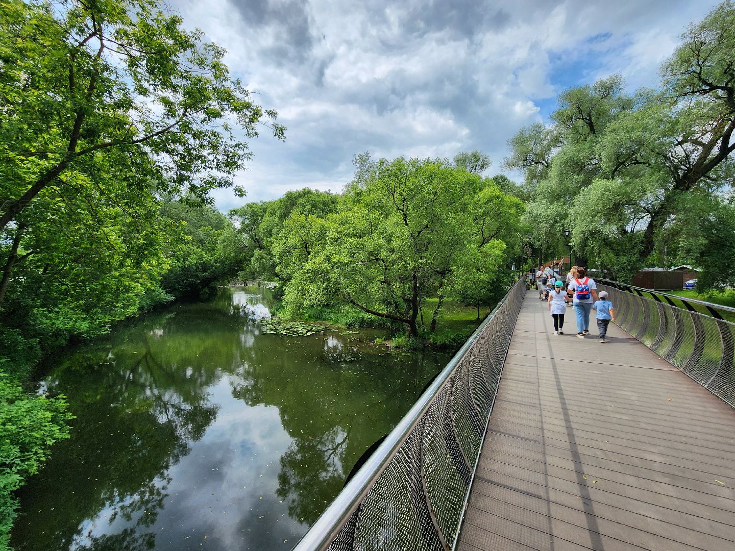 чехов, улица пушкина, парк культуры и отдыха, реконструкция, благоустройство, тропинки, спортивные площадки, парковка, кафе, госпрограмма московской области, формирование комфортной городской среды,