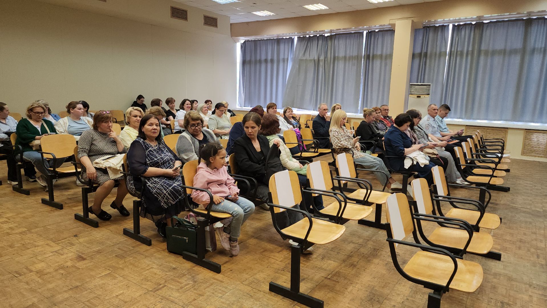 люберцы, дзержинский, выездная администиация, глава городского округа люберцы владимир волков, новая школа в дзержинске,