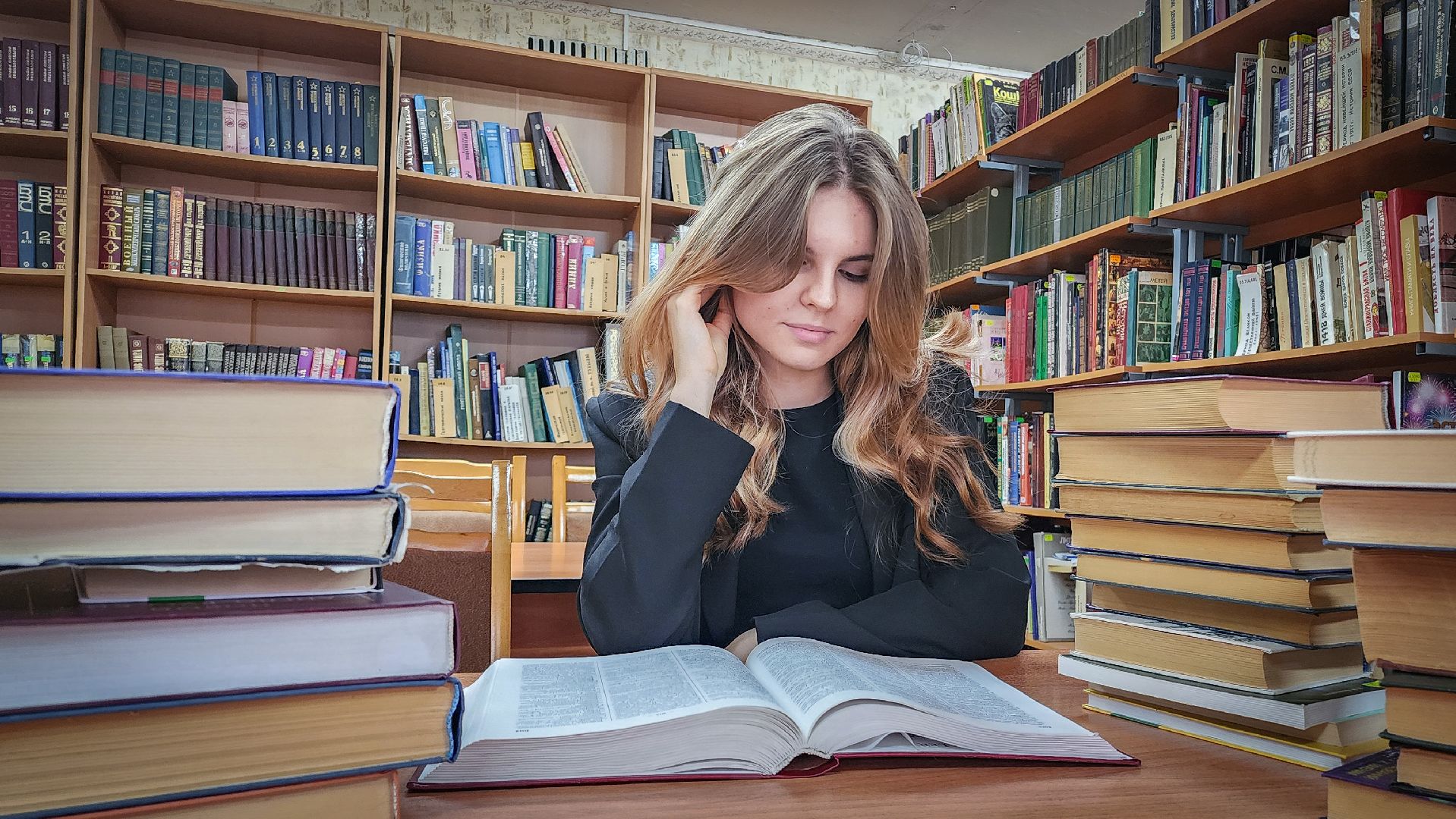 бронницы, стобальник из бронниц, выпускница из бронниц , школа имени Тимофеева в Бронницах ,