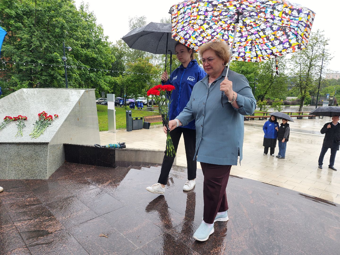 фрязино, день памяти и скорби, возложение цветов, митинг памяти,