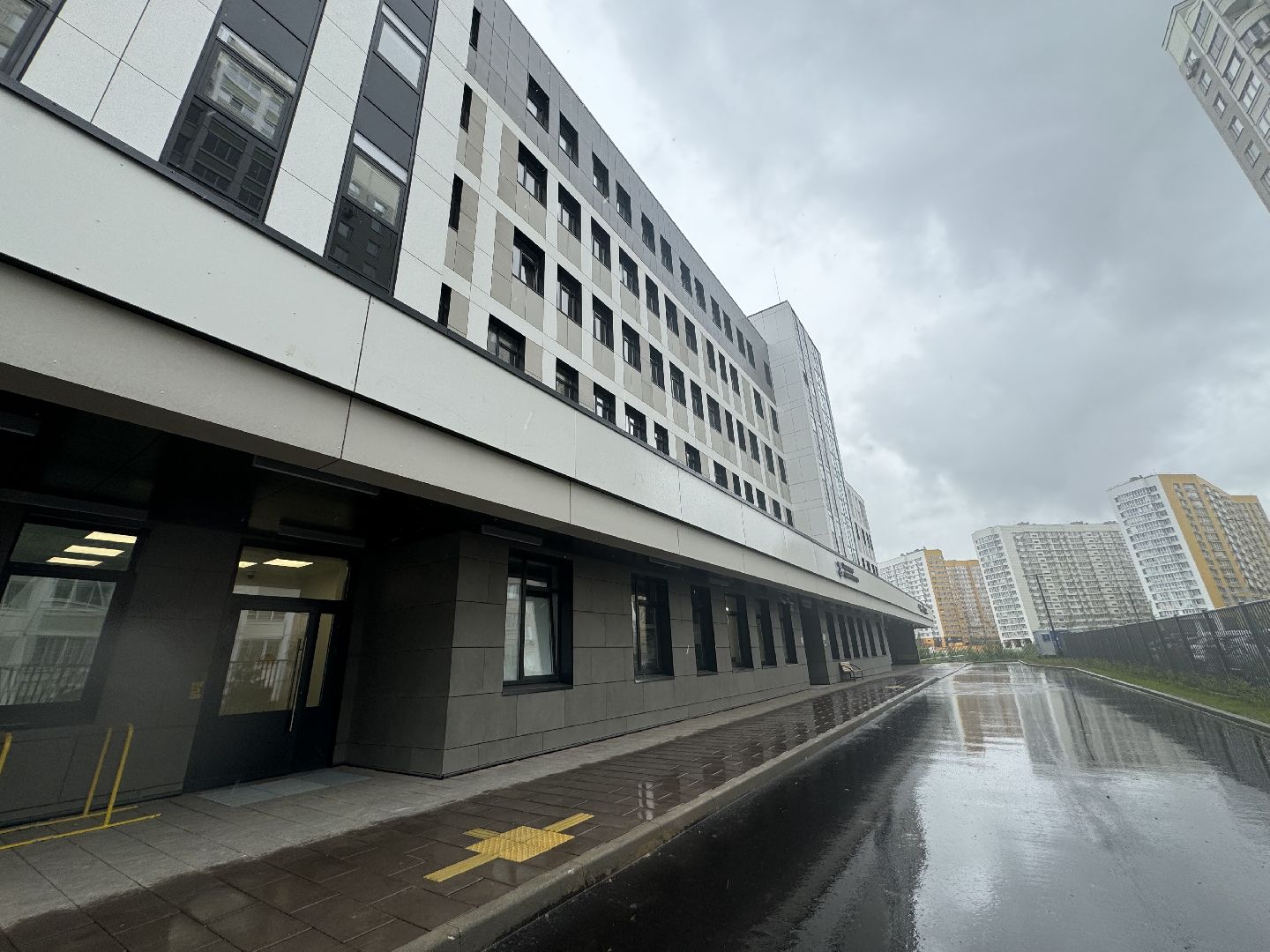 новая поликлиника , ленинский городской округ, жк южное видное ,
