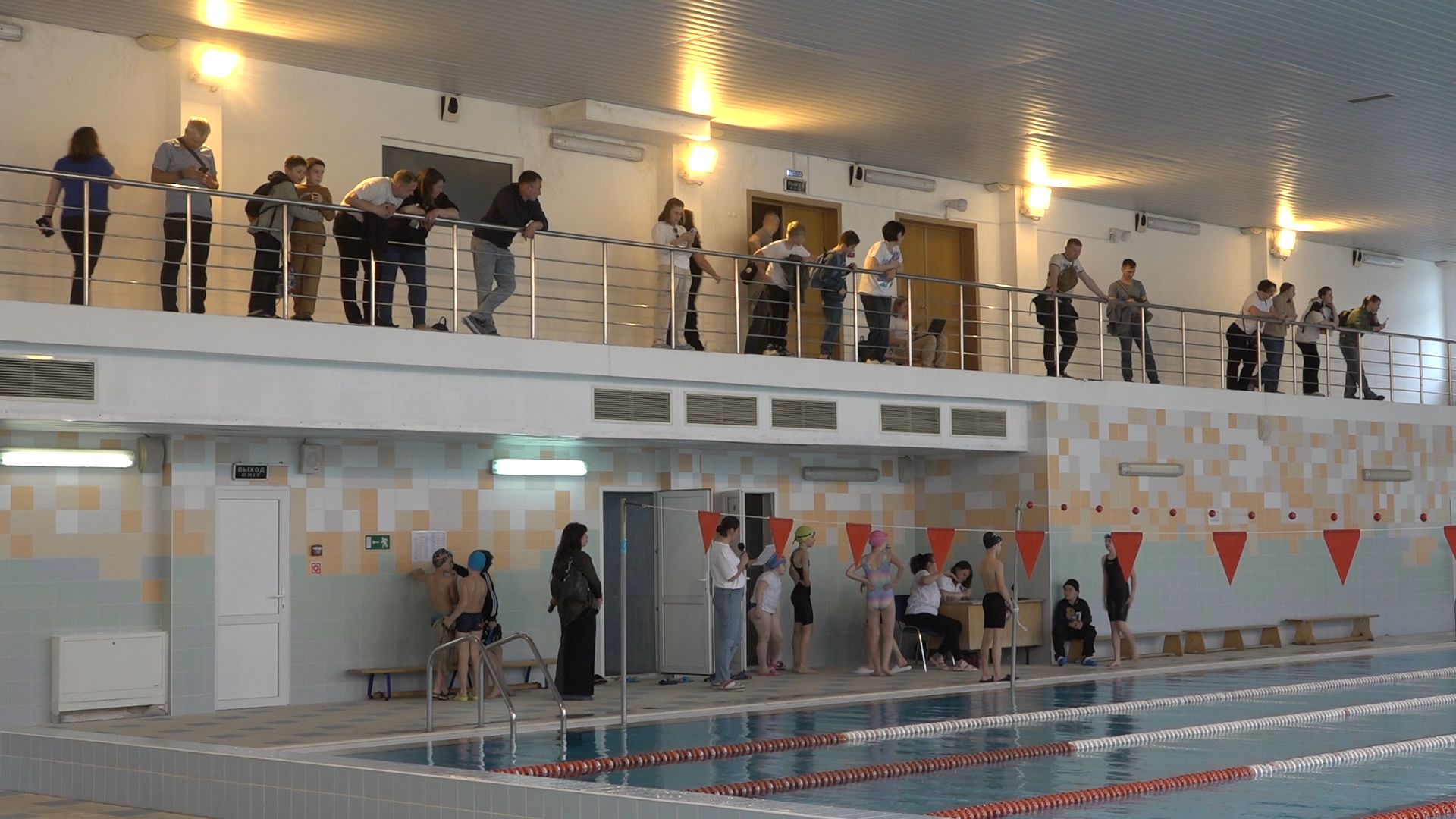 плавание, спортшкола власиха, школа перспектива, бассейн перспектива, занятия в бассейне, первенство по плаванию,