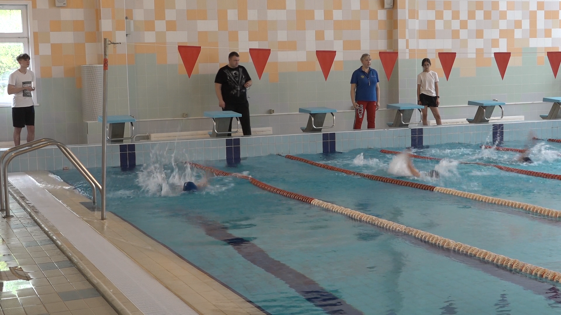 плавание, спортшкола власиха, школа перспектива, бассейн перспектива, занятия в бассейне, первенство по плаванию,