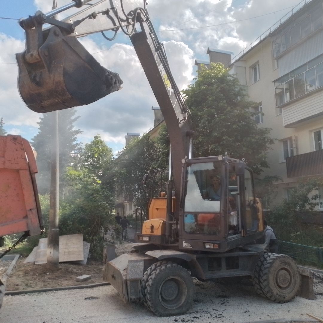 городской округ восход, асфальт, благоустройсво, программа губернатора, двор асфальт,