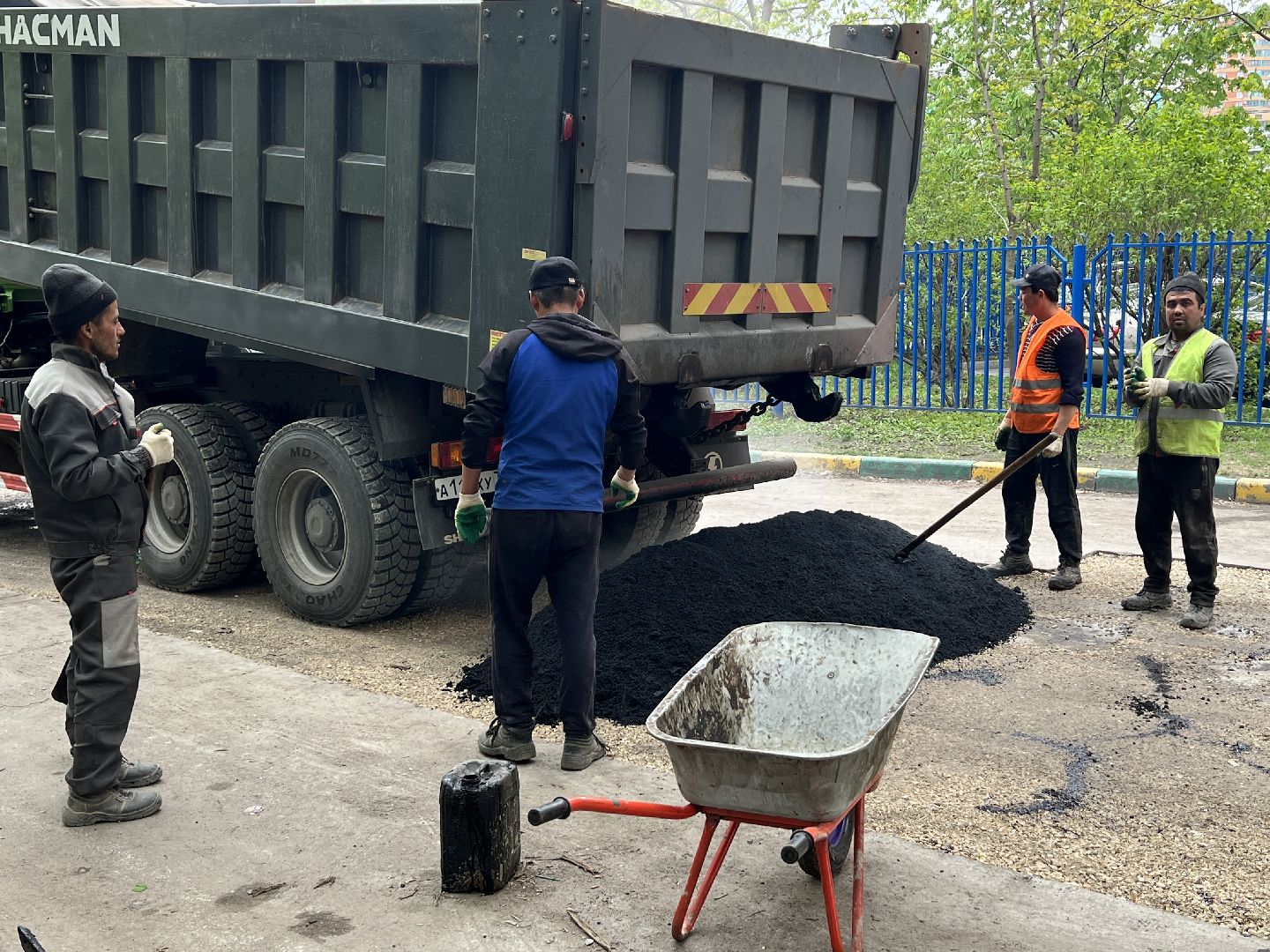 Химки, улица Строителей, ямочный ремонт, благоустройство