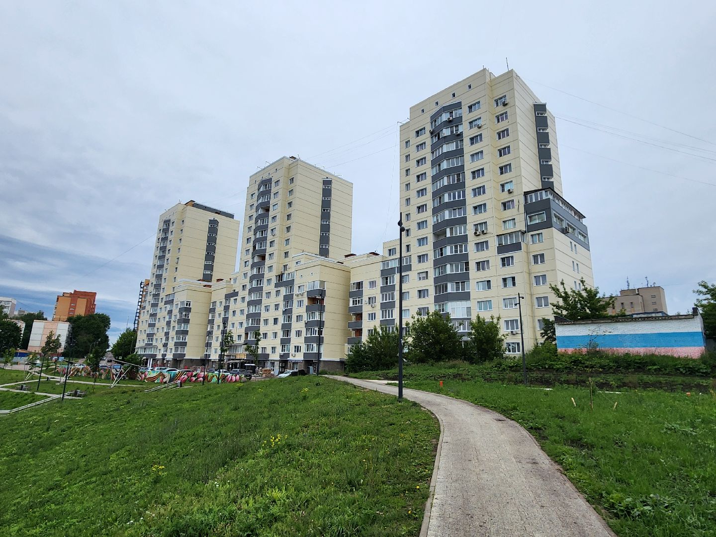 чехов, улица дружбы, жк посейдон, фасад, капитальный ремонт , реконструкция , утепление , облицовка, теплоизоляция , гидроизоляция , благоустройство двора, пешеходные дорожки ,