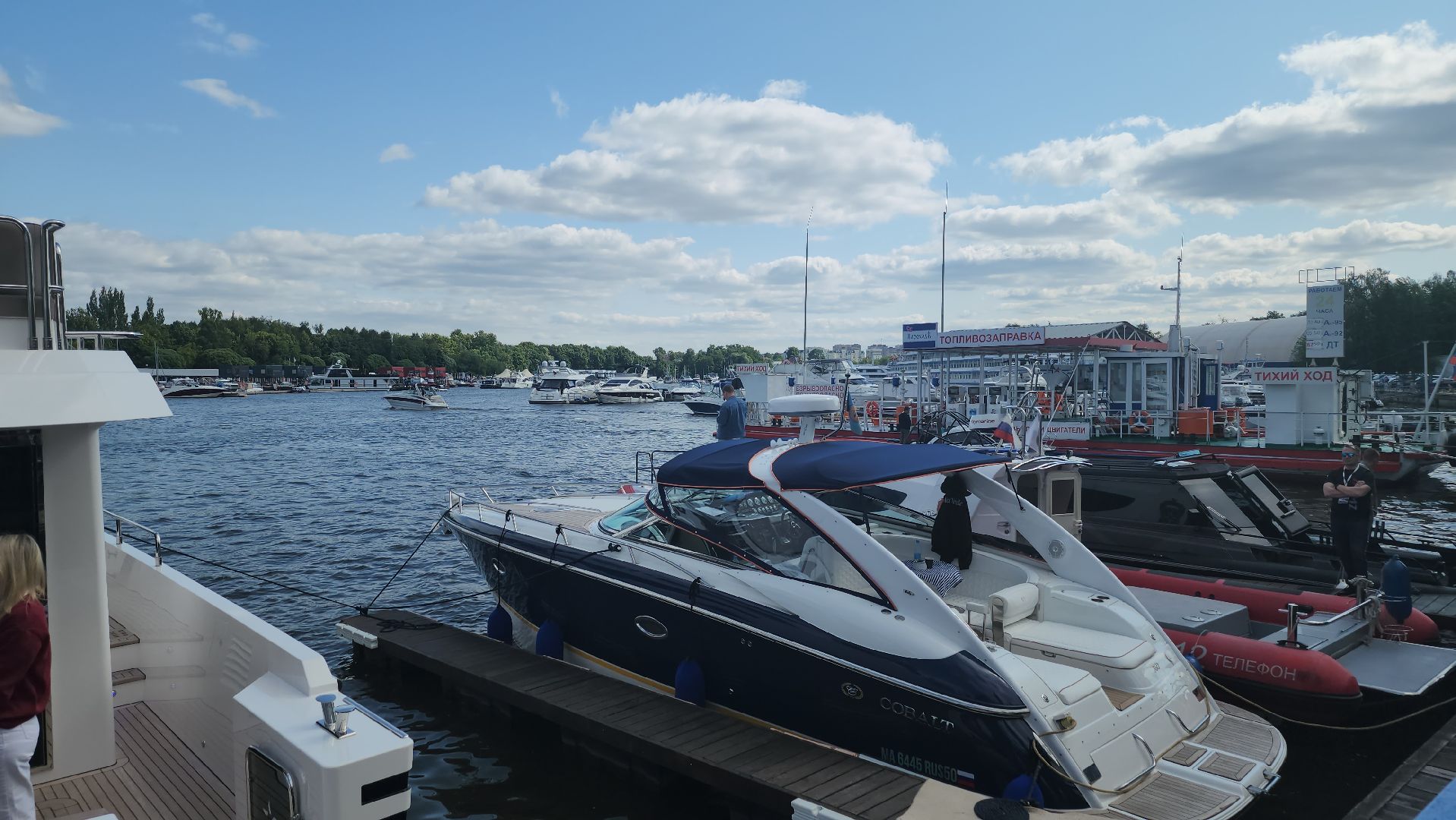 долгопрудный, международный московский яхтенный порт, яхты и катера, гелендваген, аквагелик, маломерный флот, китайские яхты,