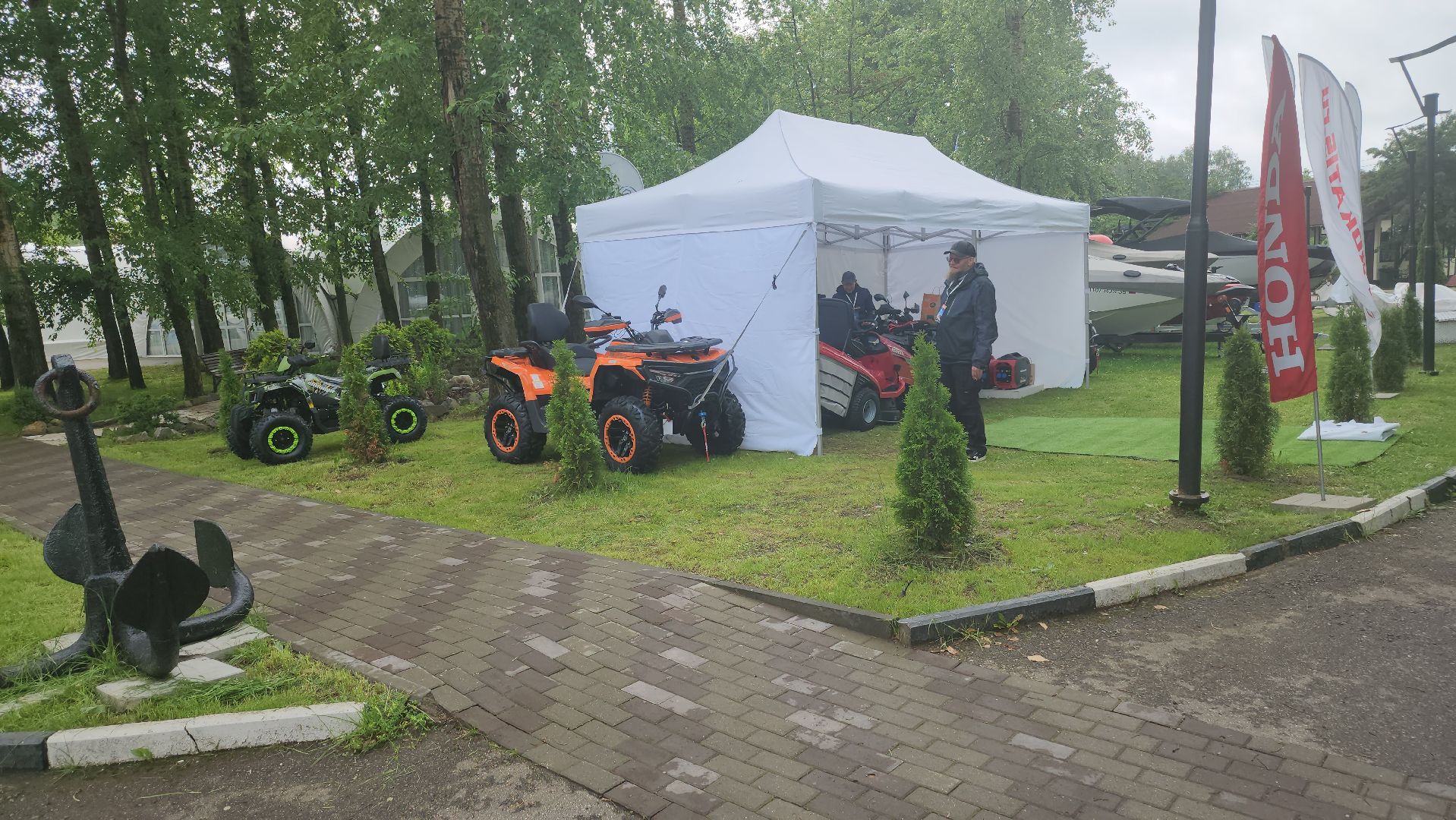 долгопрудный, международный московский яхтенный порт, яхты и катера, гелендваген, аквагелик, маломерный флот, китайские яхты,