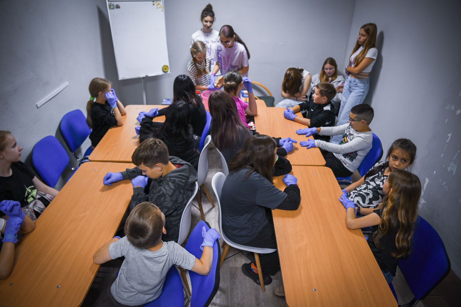 бронницы, летний лагерь в бронницах , дети, молодежный лагерь яркое лето,