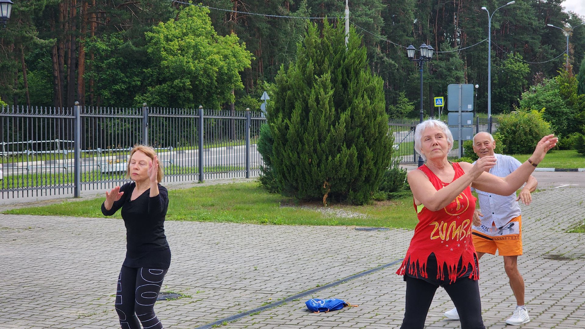 зумба , добрый час, дворец спорта импульс,