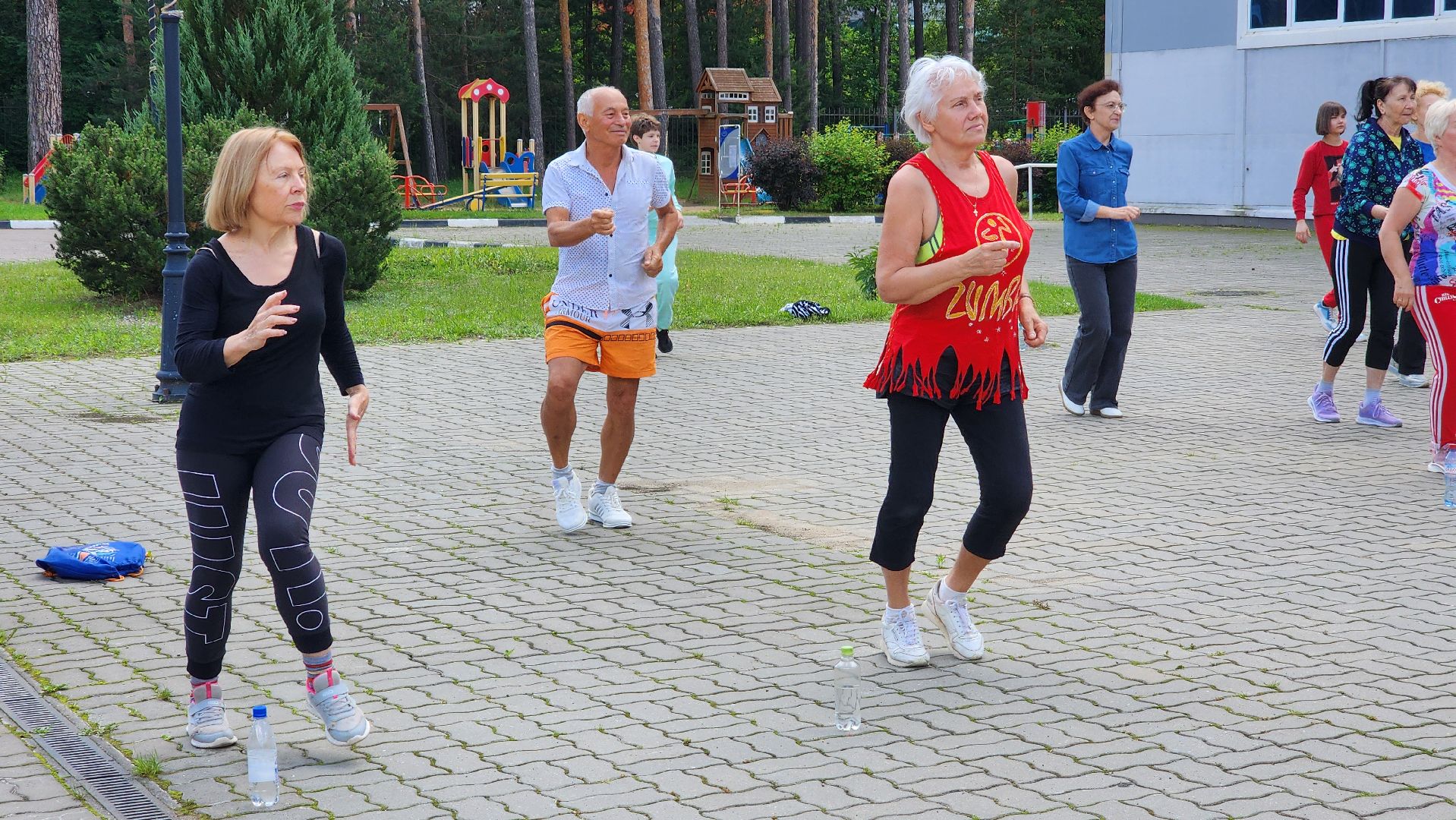 зумба , добрый час, дворец спорта импульс,