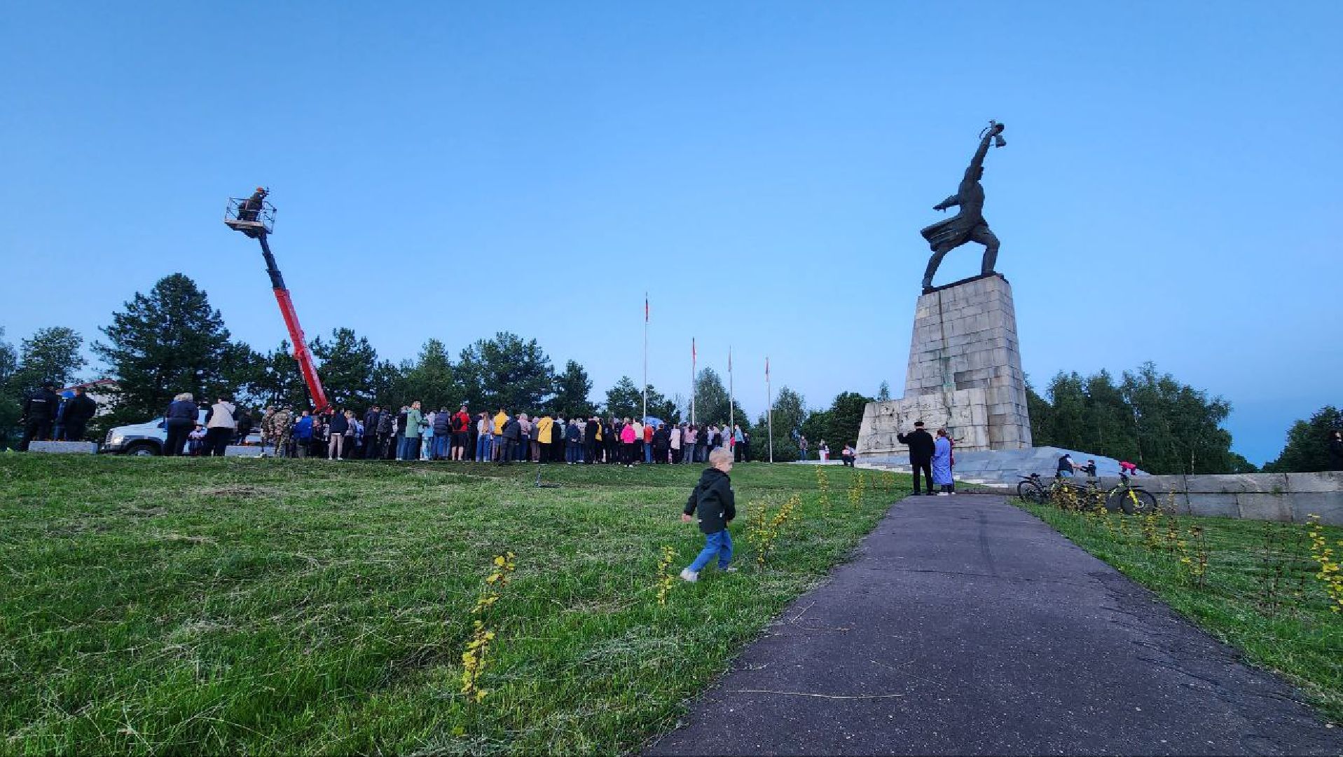 Дмитров, Перемиловская высота, Яхрома, Битва за Москву, 22 июня, День памяти и скорби,