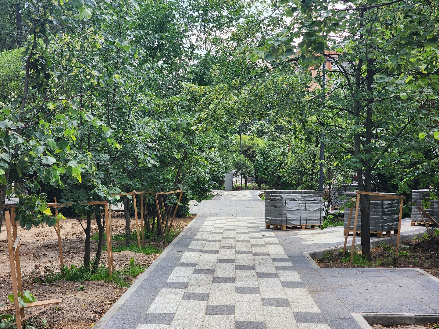 королёв, сквер у проходной ркк энергия, благоустройство в королеве, губернатор московской области,