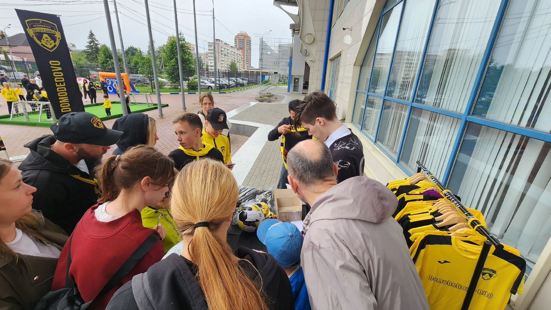 спорт, футбол, академия футбола, клуб, футбольный клуб, спортивный клуб, стадион, стадион авангард, домодедово, подмосковье,