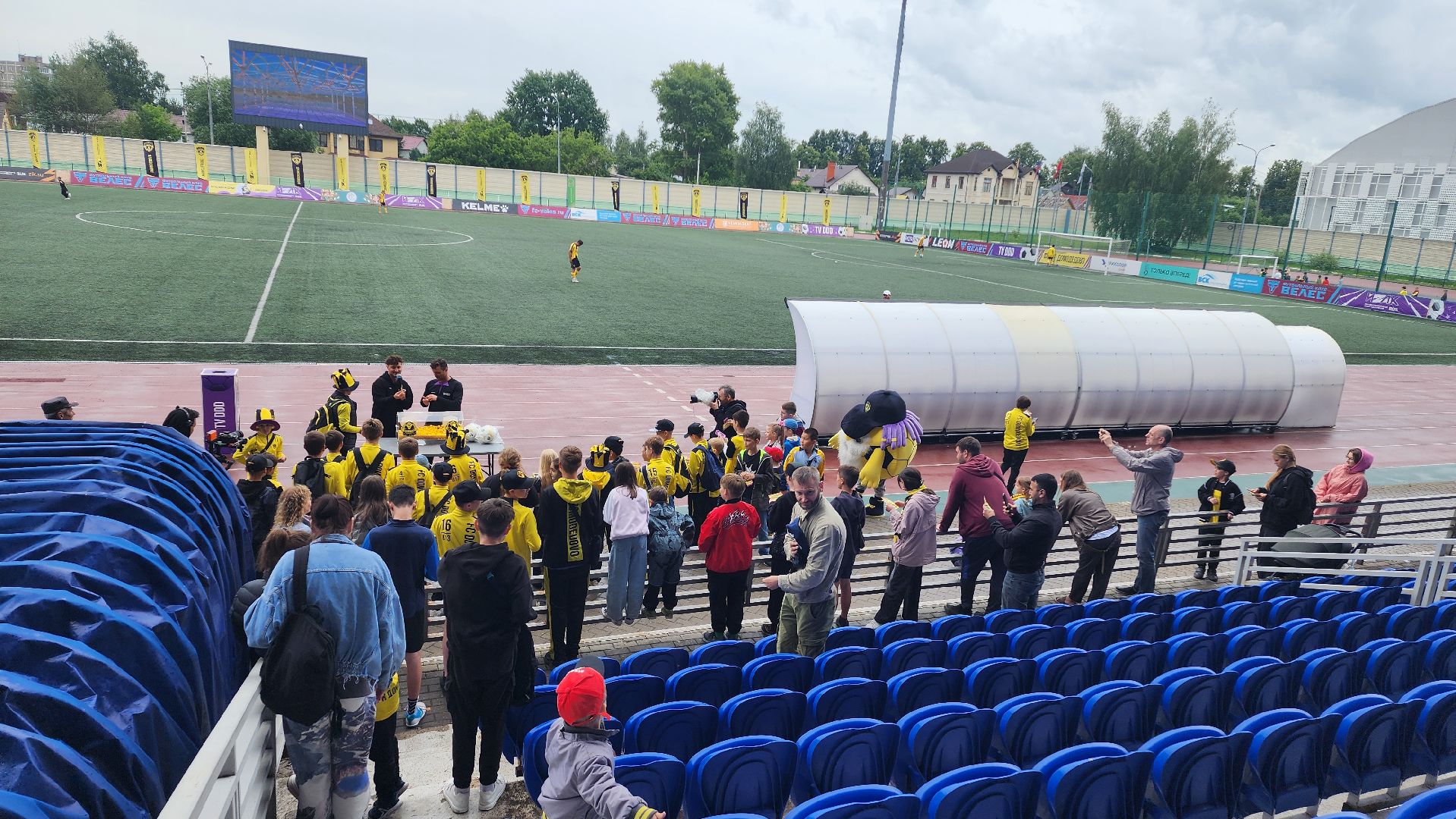 спорт, футбол, академия футбола, клуб, футбольный клуб, спортивный клуб, стадион, стадион авангард, домодедово, подмосковье,