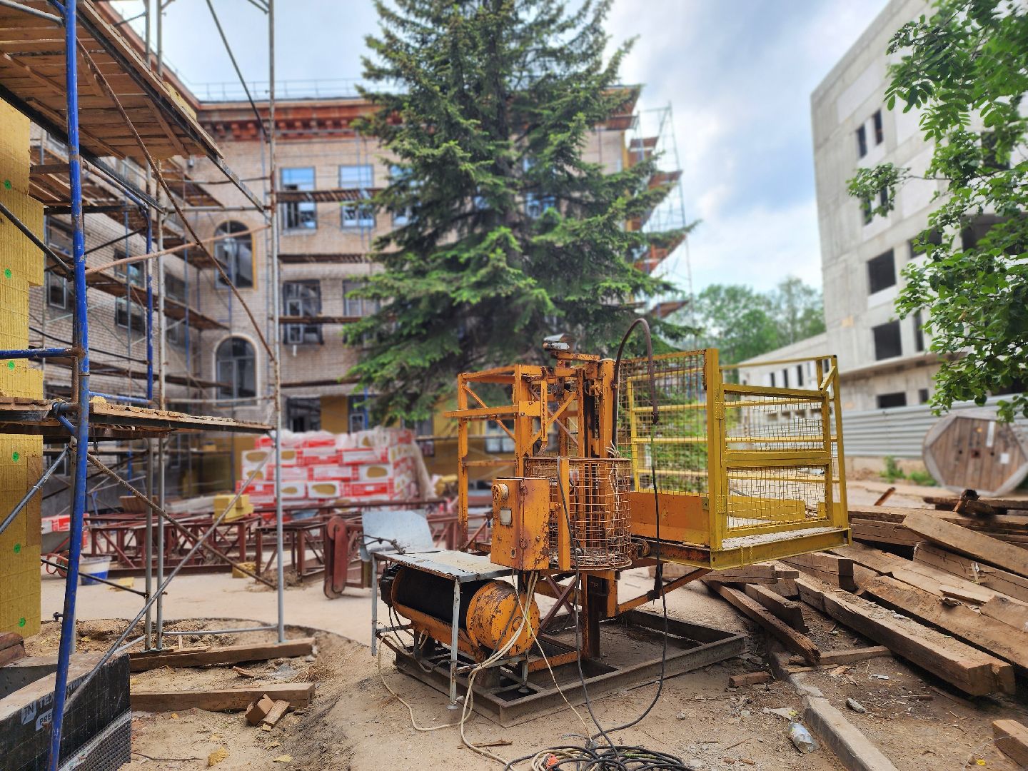 королёв,   поликлиника 1 в королеве, капитальный  ремонт,