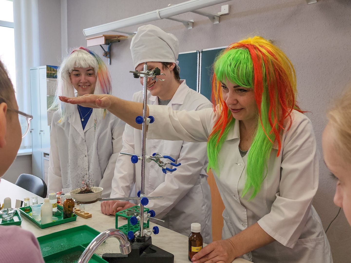 Подольск, Умные каникулы, школьники, рукоделие, творчество, химия,