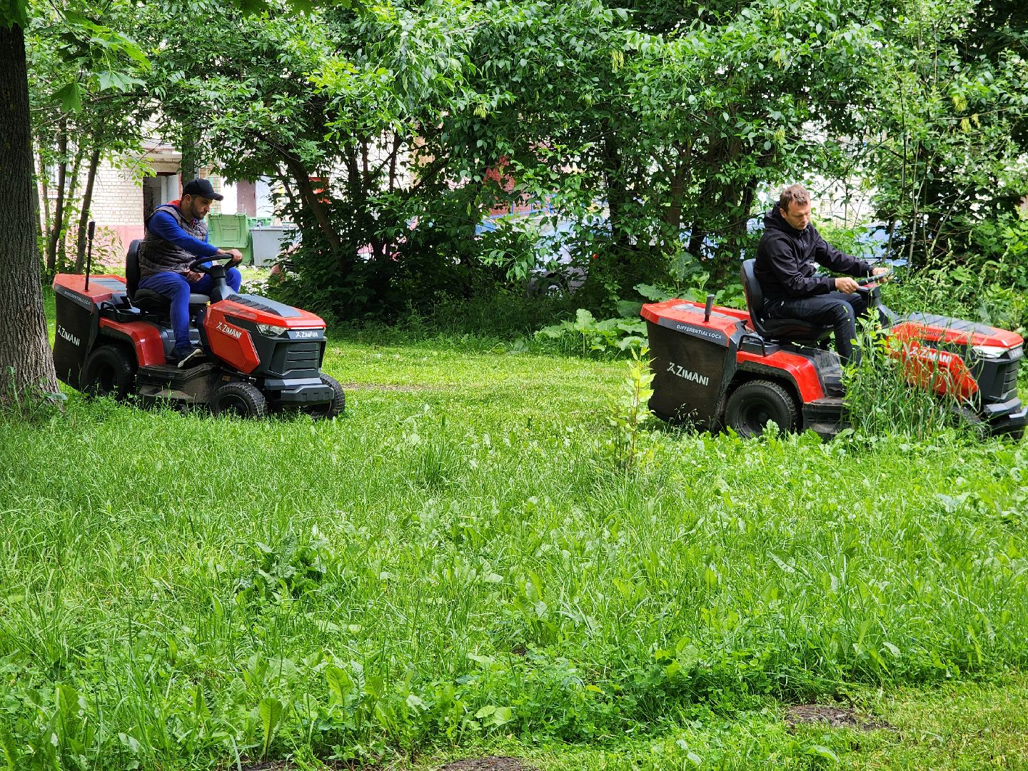 фрязино, покос травы, новая техника, тракторы,