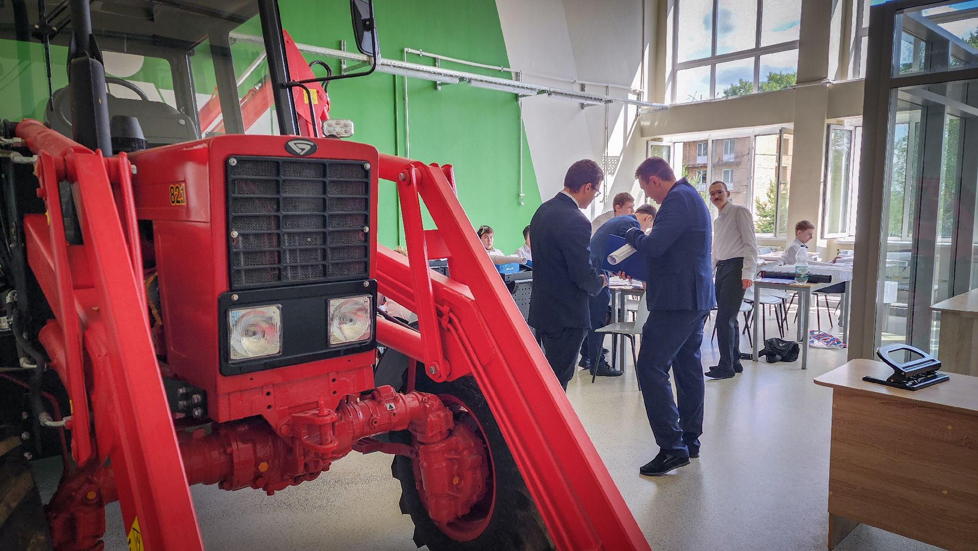 бронницы, Автомобильно-дорожный колледж , прием документов на поступление в колледж ,