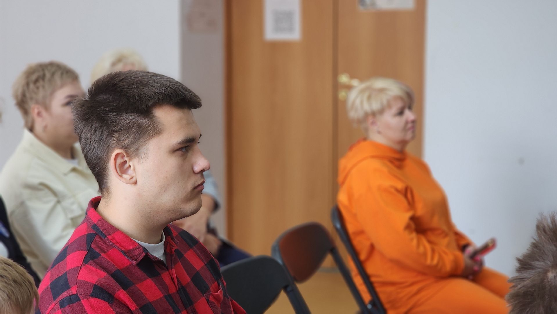 волоколамск, встреча с бойцом сво, библиотека,