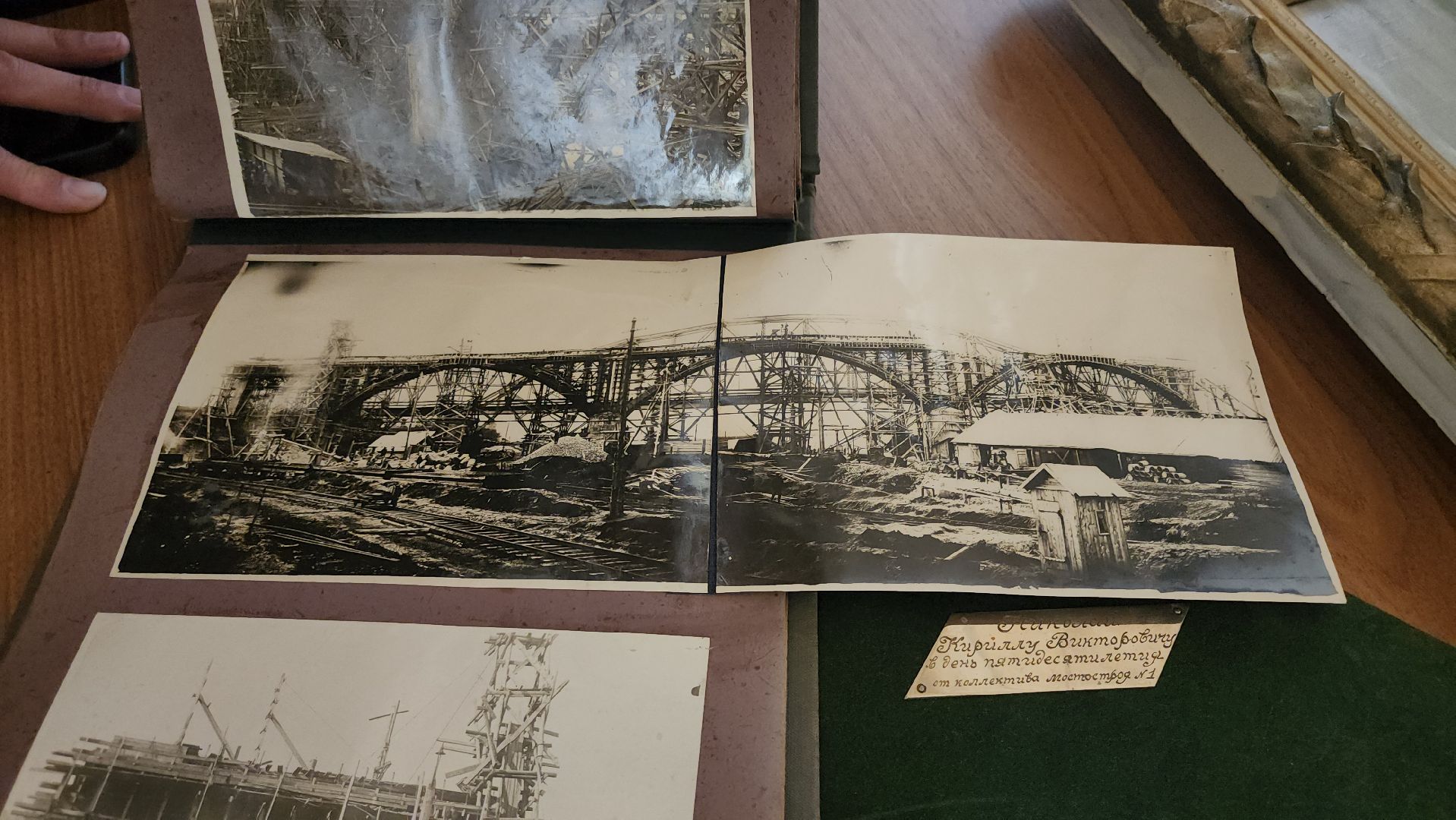 кашира, благотворители, экспонат , дар музею, картина, краеведческий музей, история,