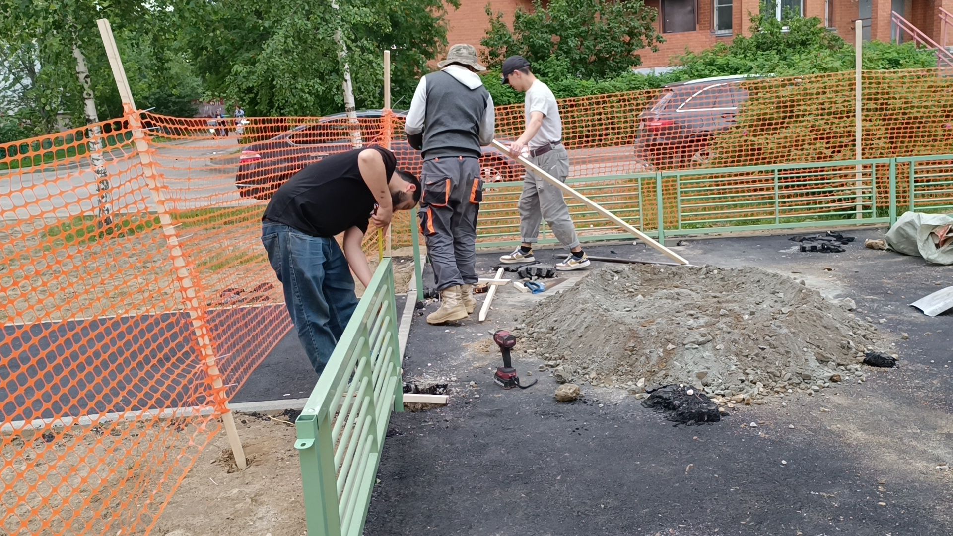 двор, детская  площадка, лобня,