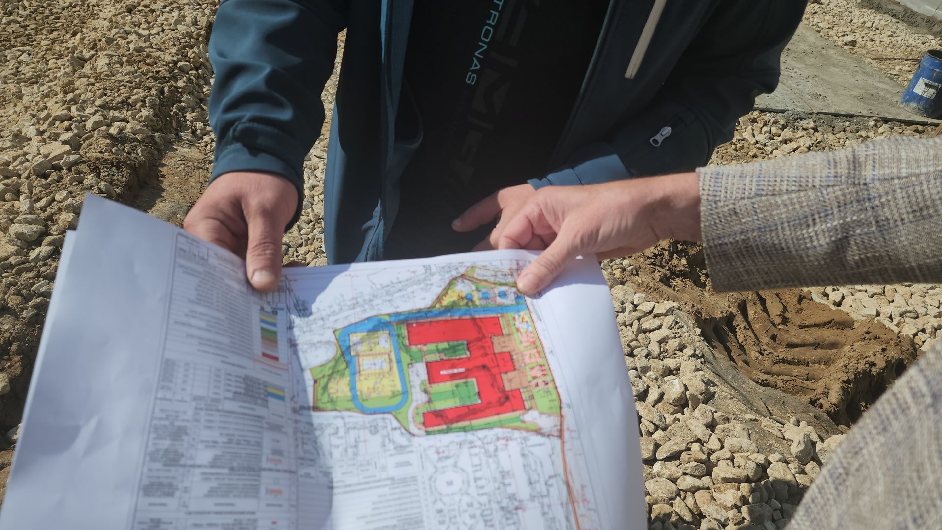 долгопрудный, школа на 550 мест, спортивная площадка, беговая дорожка, школьная библиотека,