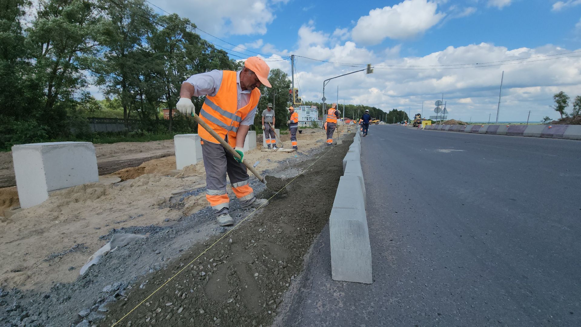 трасса серпухов-протвино, деревня калиново, строительство дороги, расширение трассы, шумозащитные экраны,