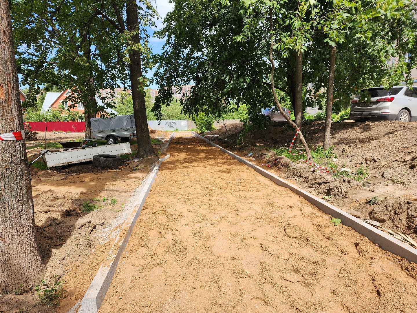 благоустройство, пушкинский городской округ, ивантеевка, благоустройство двора, бордюр, парковка,