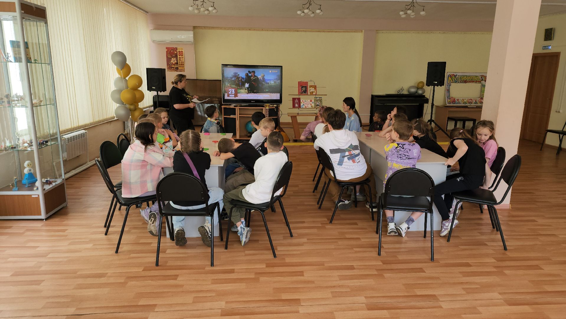 кашира, дети, лагерь, библиотека, балалайка, народные инструменты,