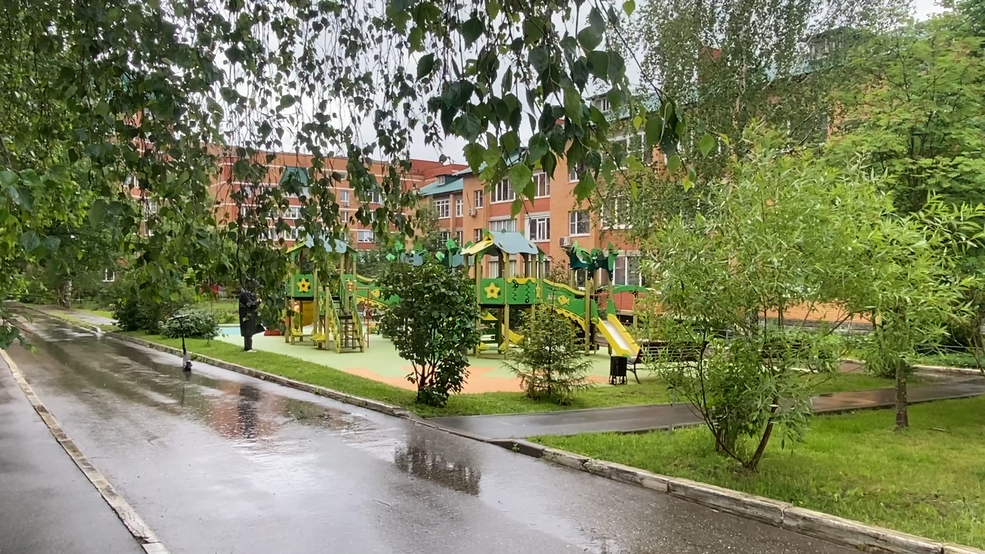 микрорайон березки, власиха березки, улица южная власиха, благоустройство власиха, жкх и благоустройство,