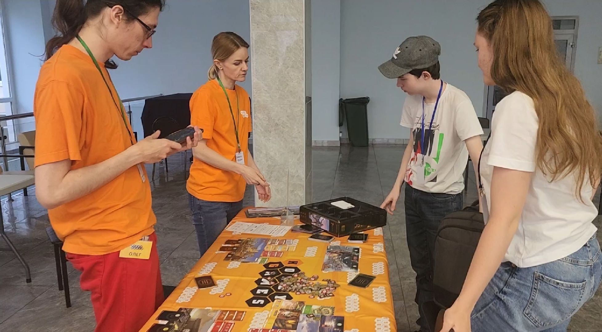 долгопрудный, мфти, настолки, летние олимпиадные школы, игротека, школьники,