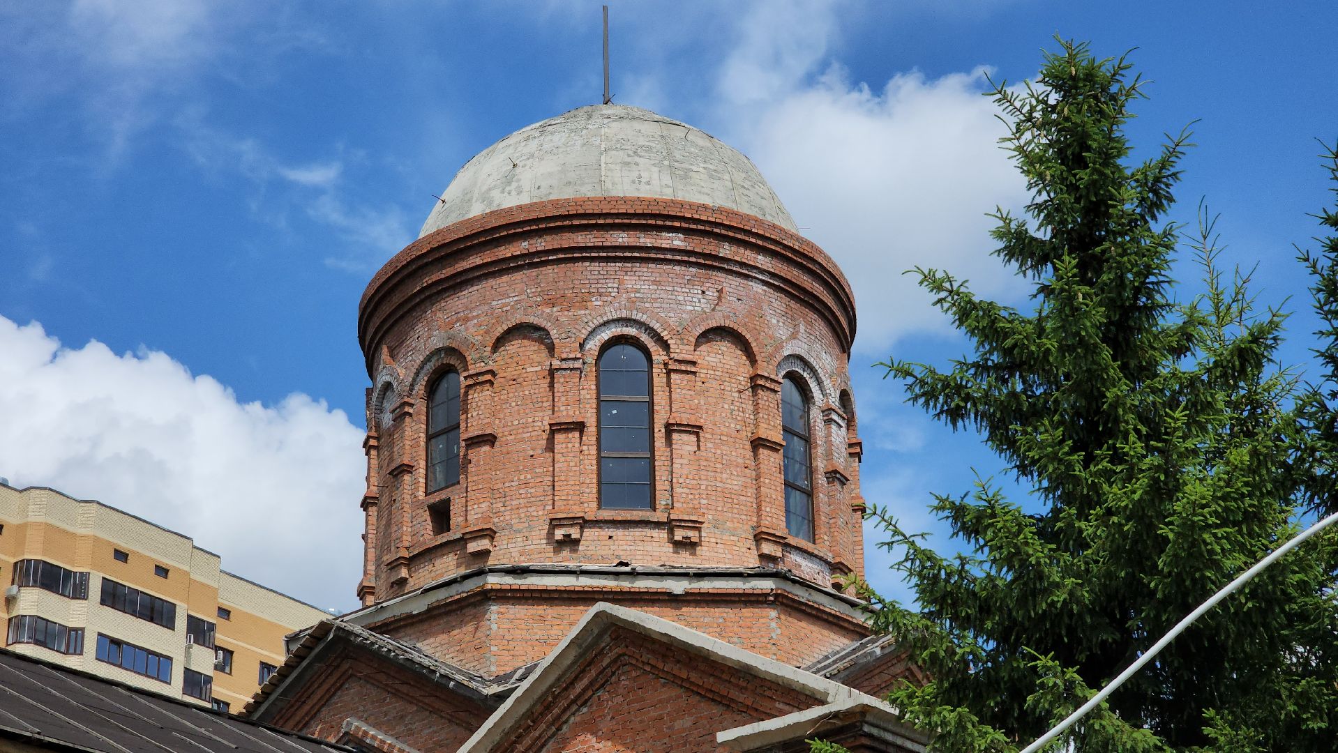 Купол над храмом, Лобня, Церковь ,