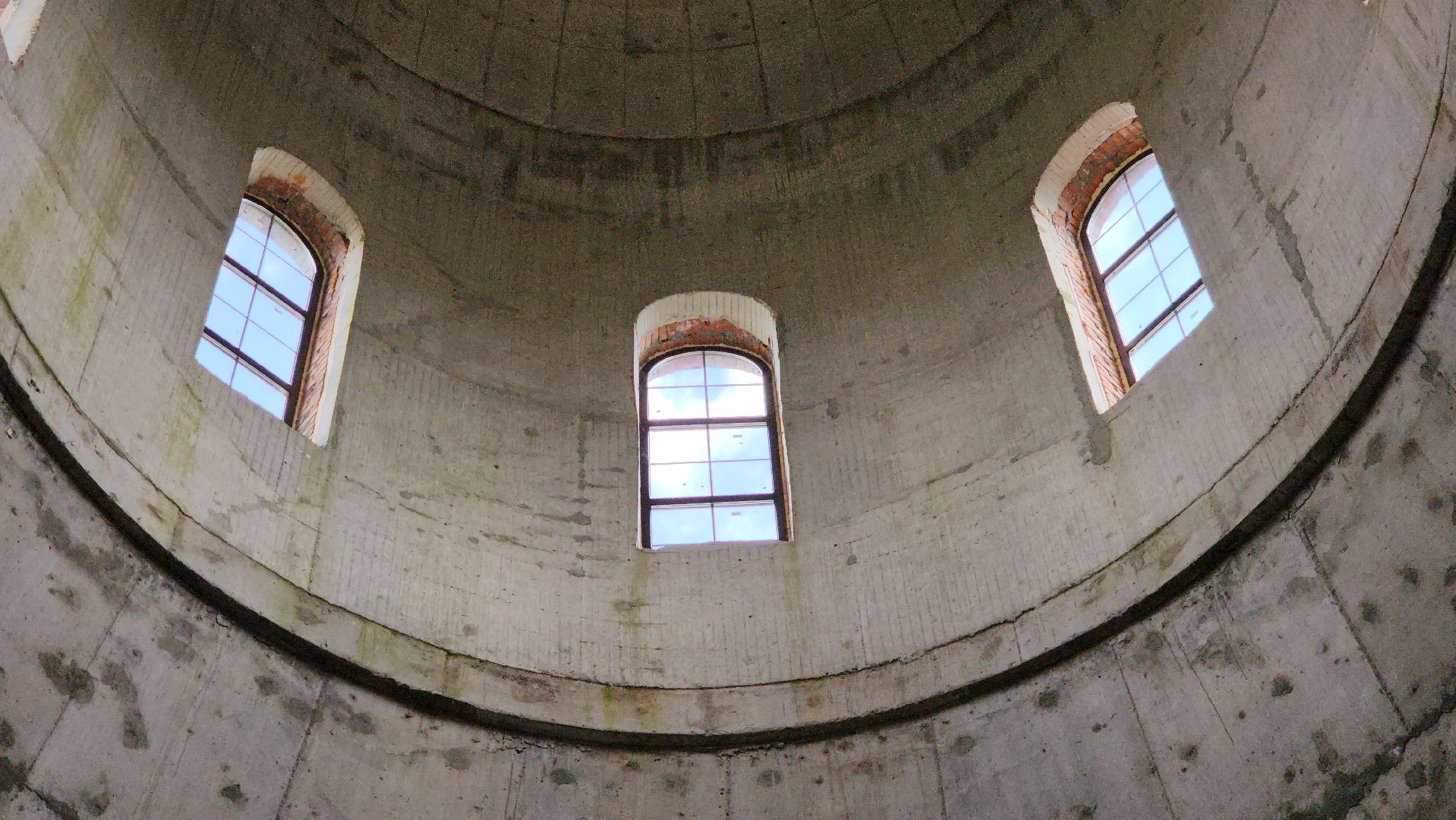 Купол над храмом, Лобня, Церковь ,