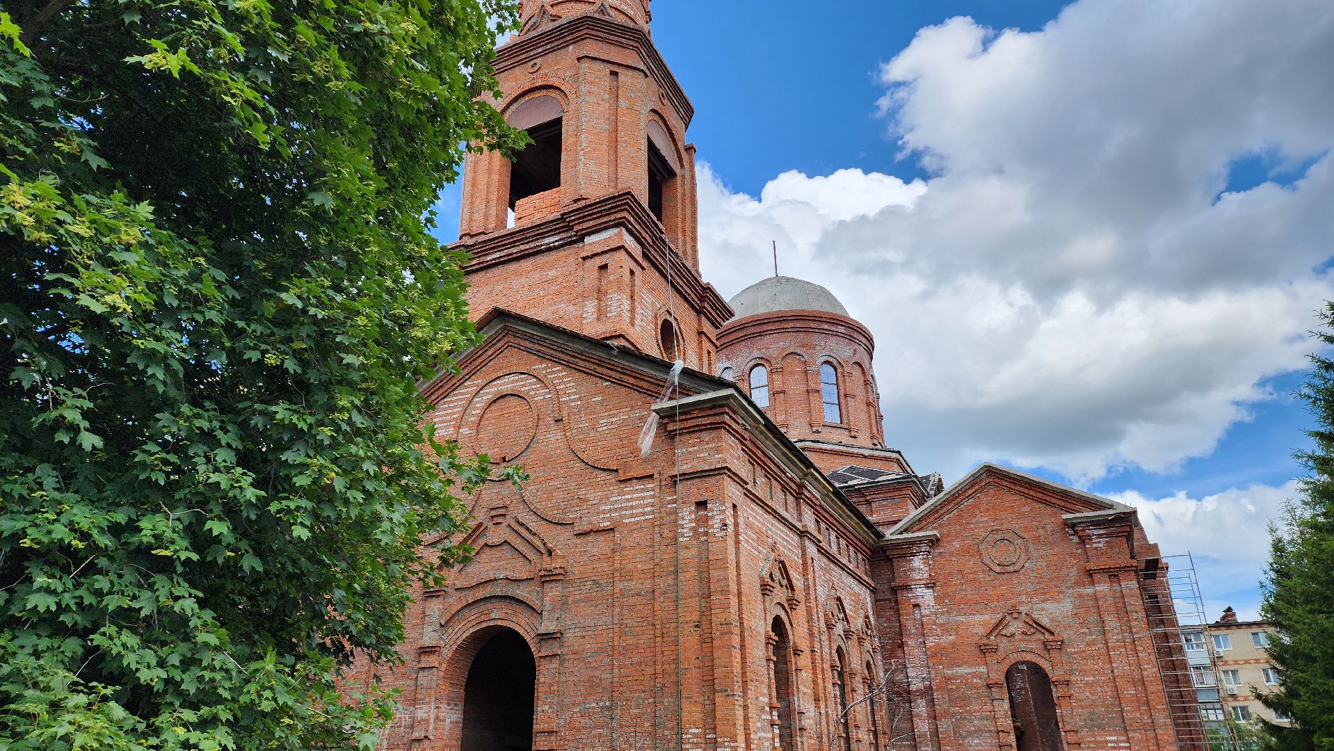 Купол над храмом, Лобня, Церковь ,