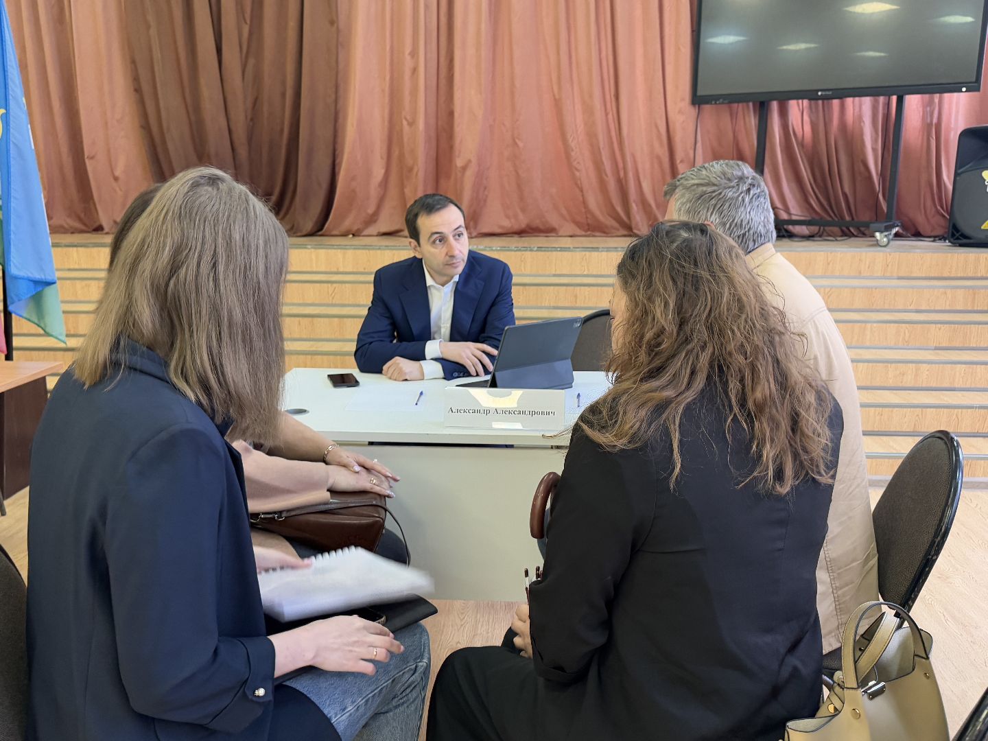 Выездная администрация, СНТ Луч, Дорога для жителей,