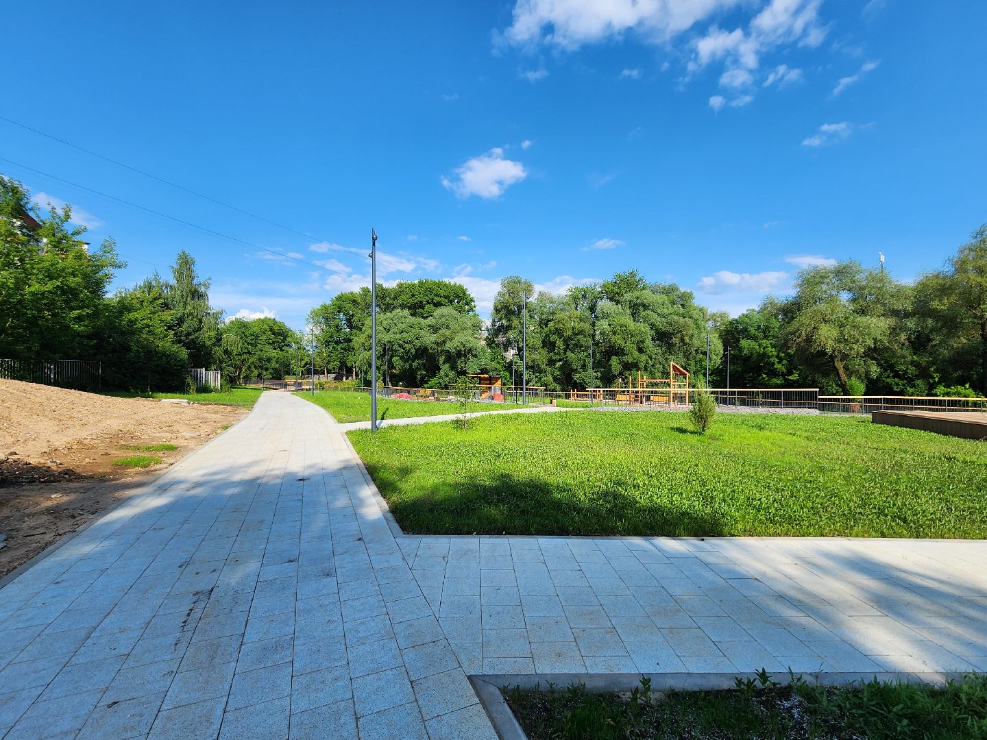 чехов, улица береговая,  набережная реки теребенка, благоустройство, реконструкция, обновление, пешеходные дорожки, прогулочные зоны, тропинки, тротуары, детские и спортивные площадки, пляж, велосипедные дорожки,инженерные сети, госпрограмма московской области, формирование комфортной городской среды,