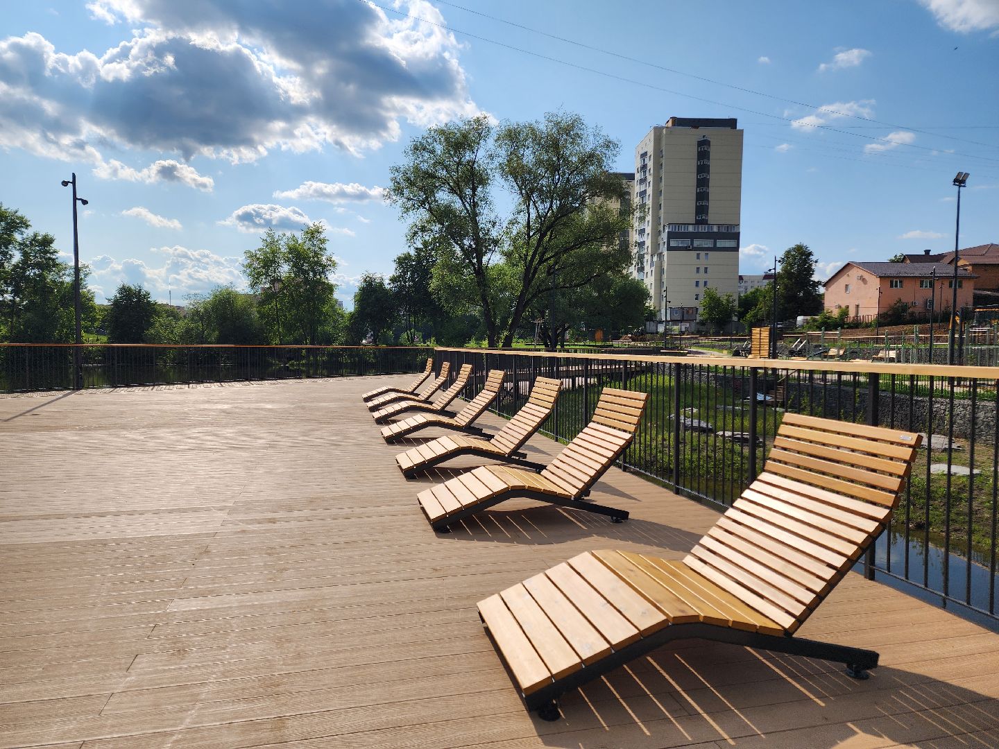 чехов, улица береговая,  набережная реки теребенка, благоустройство, реконструкция, обновление, пешеходные дорожки, прогулочные зоны, тропинки, тротуары, детские и спортивные площадки, пляж, велосипедные дорожки,инженерные сети, госпрограмма московской области, формирование комфортной городской среды,