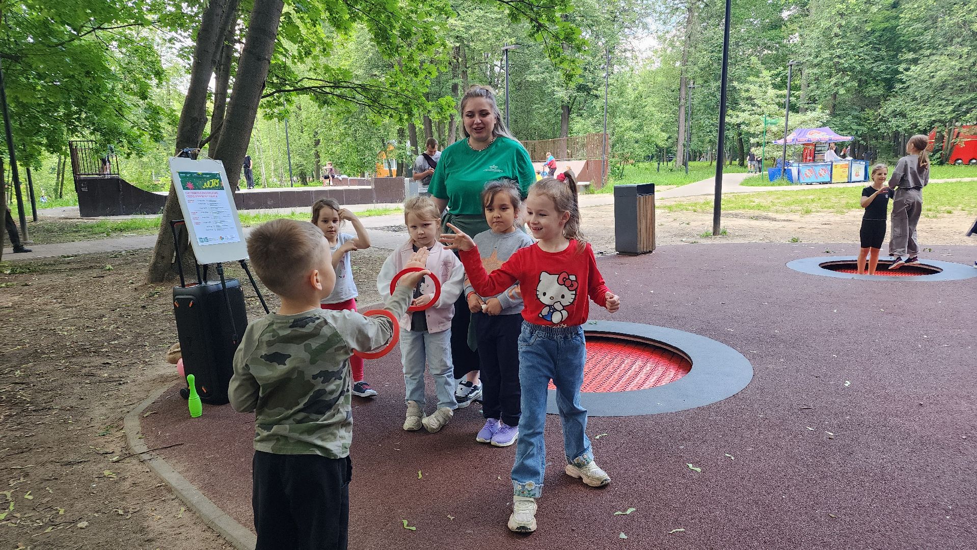 парки подмосковья, лето в парке, дети, лосино-петровский,