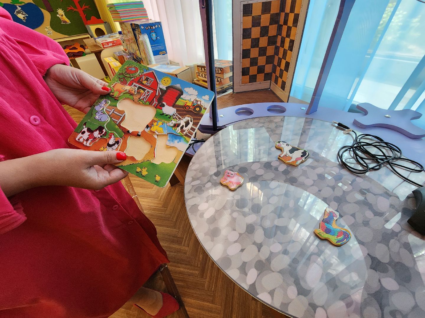 чехов, гимназия 7, дошкольное отделение,  заместитель директора гимназии, елена каргашилова, победитель муниципального этапа конкурса, премия губернатора московской области, номинация дебют, образование,биография, достижения, инновационные технологии, умные решения, нестандартные учебные практики,