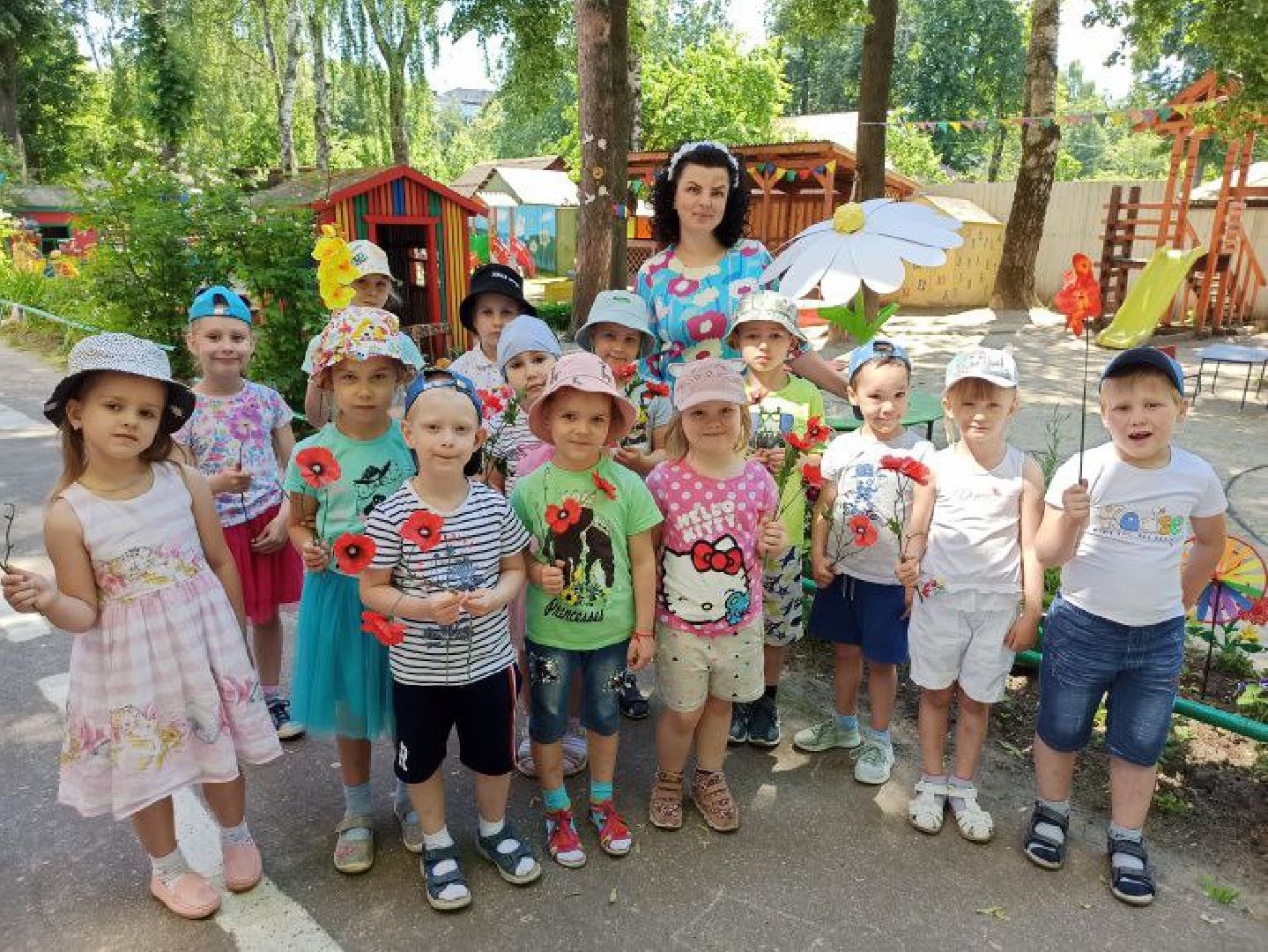 чехов, гимназия 7, дошкольное отделение,  заместитель директора гимназии, елена каргашилова, победитель муниципального этапа конкурса, премия губернатора московской области, номинация дебют, образование,биография, достижения, инновационные технологии, умные решения, нестандартные учебные практики,