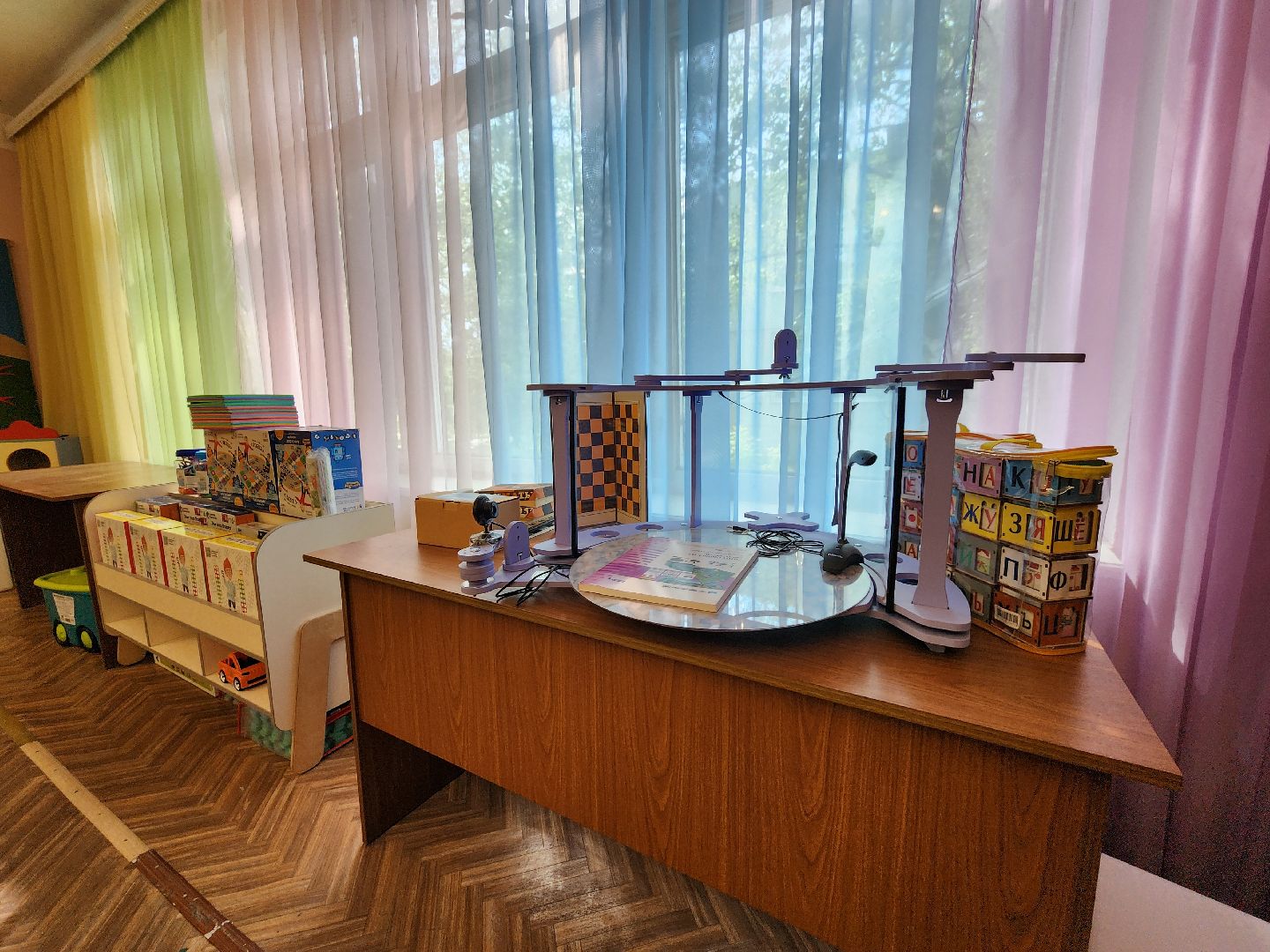 чехов, гимназия 7, дошкольное отделение,  заместитель директора гимназии, елена каргашилова, победитель муниципального этапа конкурса, премия губернатора московской области, номинация дебют, образование,биография, достижения, инновационные технологии, умные решения, нестандартные учебные практики,