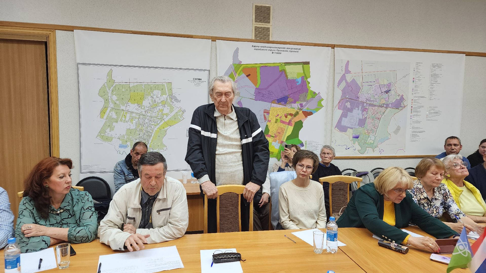 аллея славы, протвино, круглый стол,