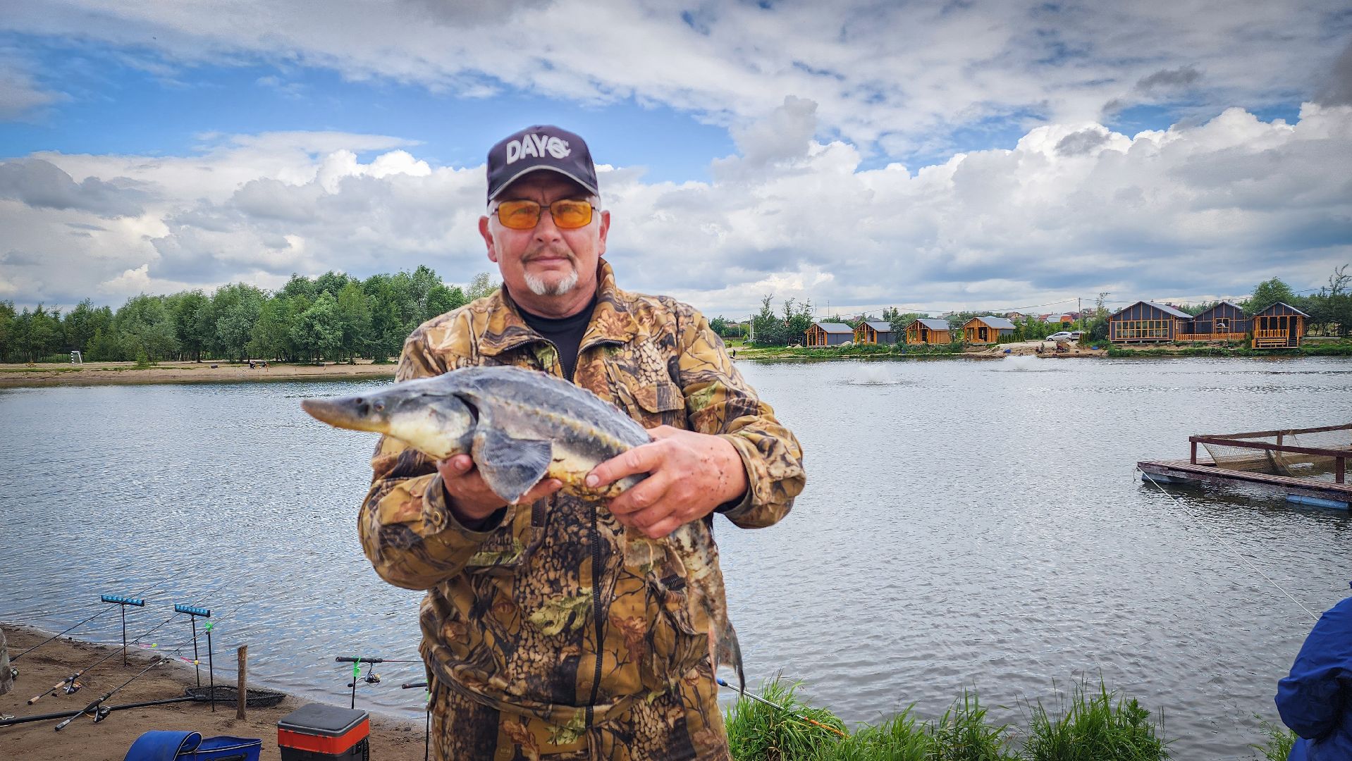 платная рыбалка , царская рыбалка , осетр,