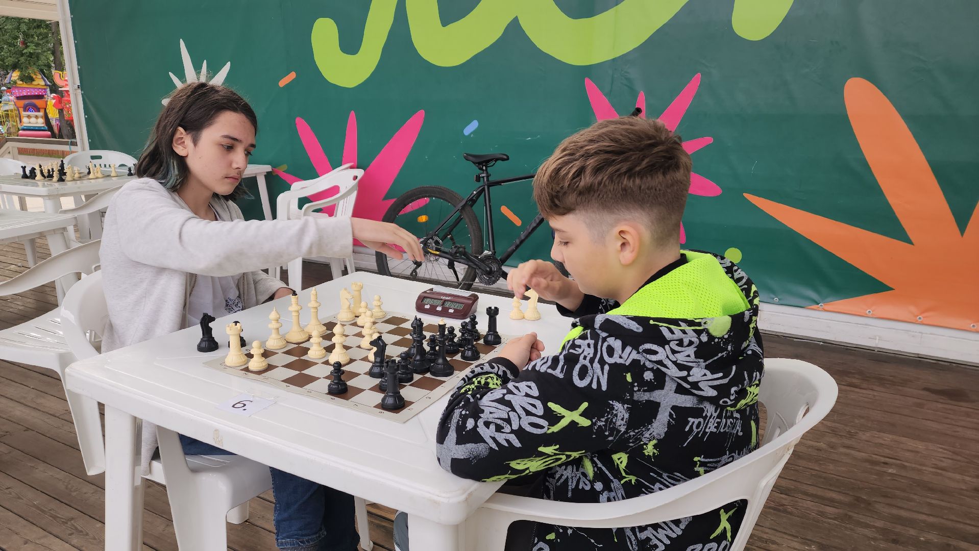 вертикалки, шахматы, турнир, центральный парк,шахматы для детей, шахматный турнир,лето, шахматисты,спорт,